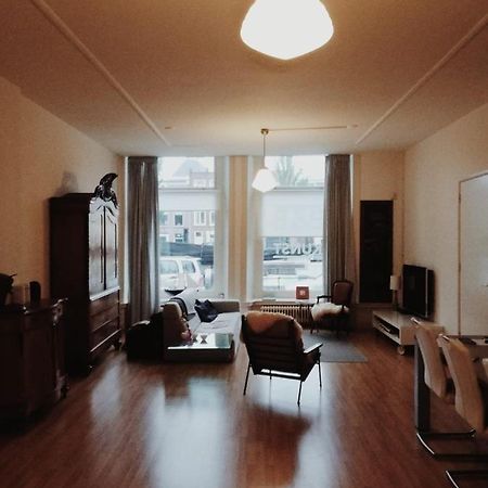 Guesthouse Uit De Kunst 陆瓦尔登 外观 照片
